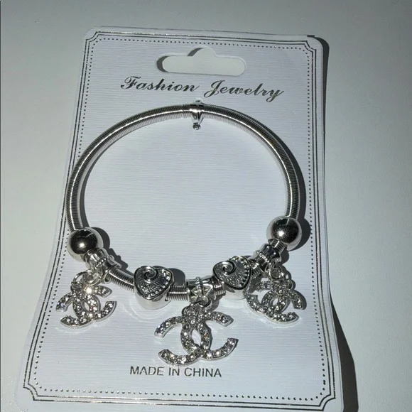 Elegant Charm Bracelet - Picture 3 of 5
